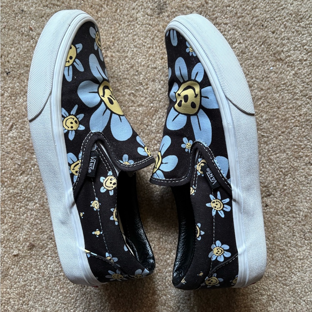 Vans Trippy Women’s Classic Slip On Shoes Size 9 - Picture 4 of 7